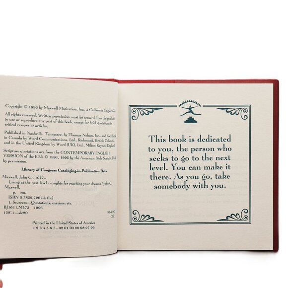 Living at the Next Level: Insight for Reaching Your Dreams by John C Maxwell - Picture 4 of 7